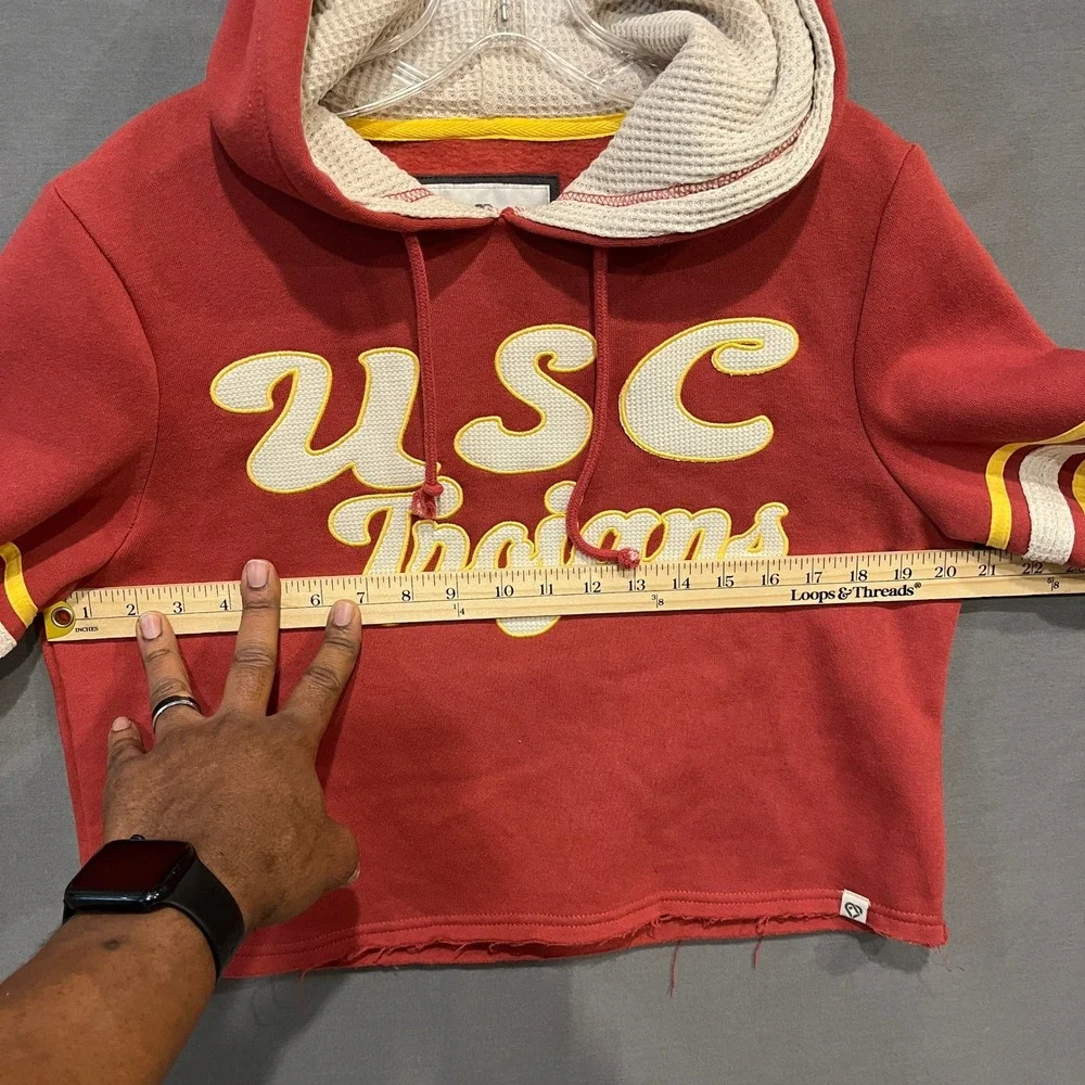 Colosseum USC Trojans Hoodie Womens M Red Cropped Raw Hem Pullover Sweatshirt - Picture 6 of 7